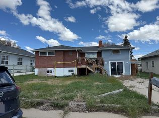 315 E Maple St, Rawlins, WY 82301