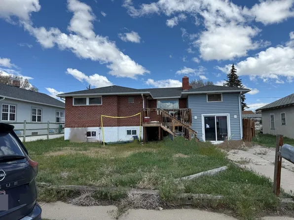 315 E Maple St, Rawlins, WY 82301