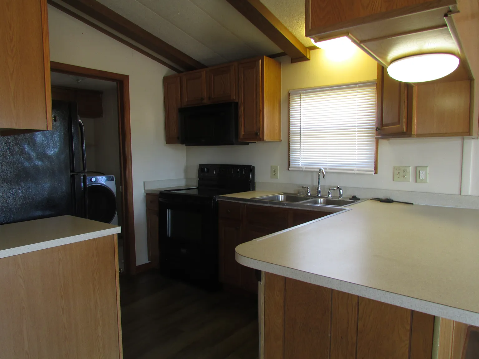 3 bed, 1248 sqft, $1,750 — Photo 4