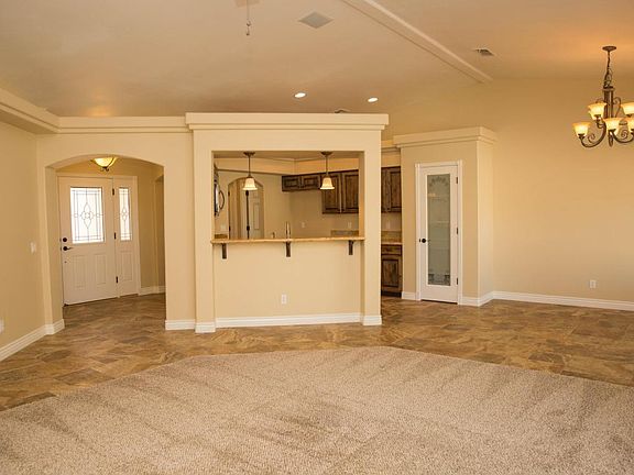 5th image of 2735 Papeete Dr