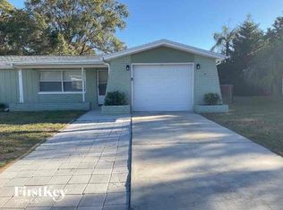 5132 Greenwood St, New Pt Richey, FL 34653