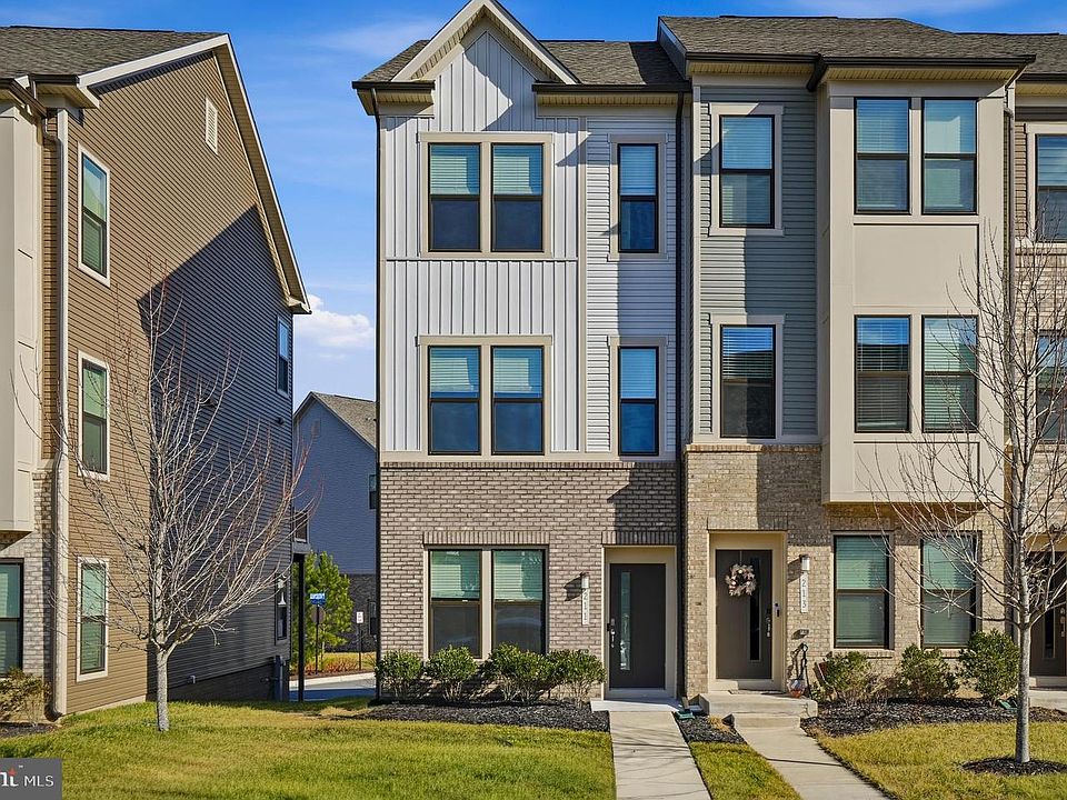 1st image of 211 Narrowleaf Way