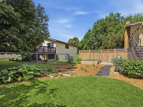 5th image of 3604 Rivershore Dr S