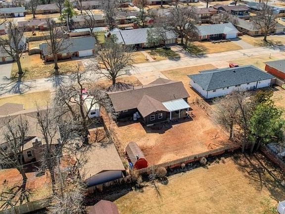 4th image of 612 Skyline Dr