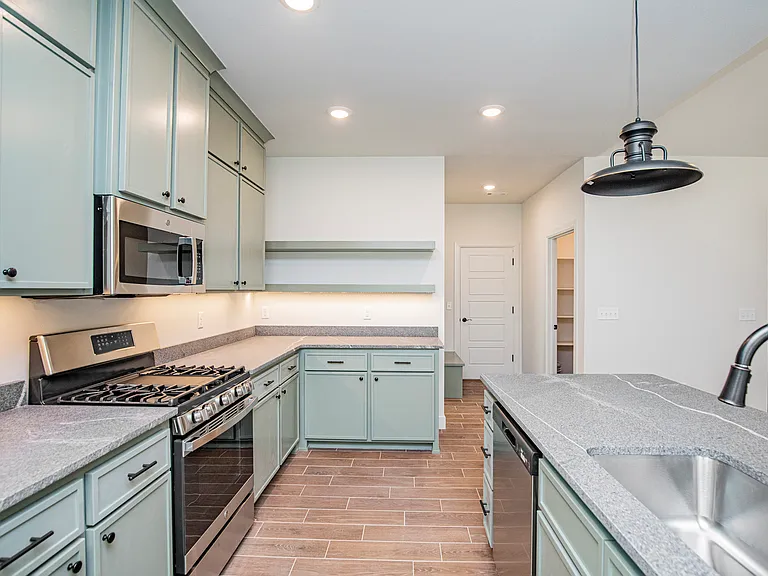 937 Cook Ln — Photo 15