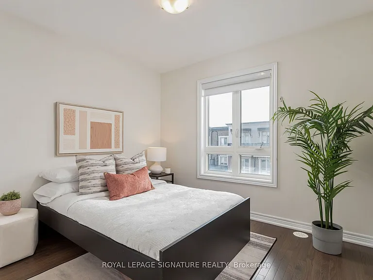 105 Kayla Cres E #18 — Photo 18