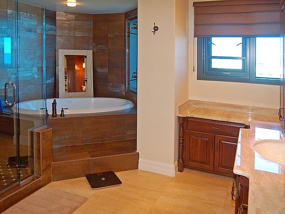 4th image of 1303 Highway A1a APT 601