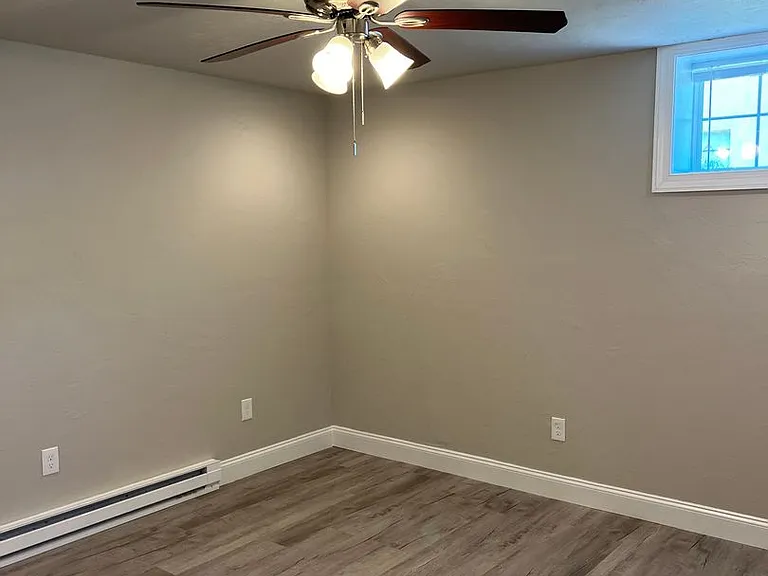 Salem Run Apartments - Phase 1 — Photo 38