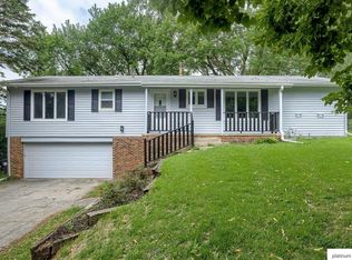 7012 N 50th St, Omaha, NE 68152