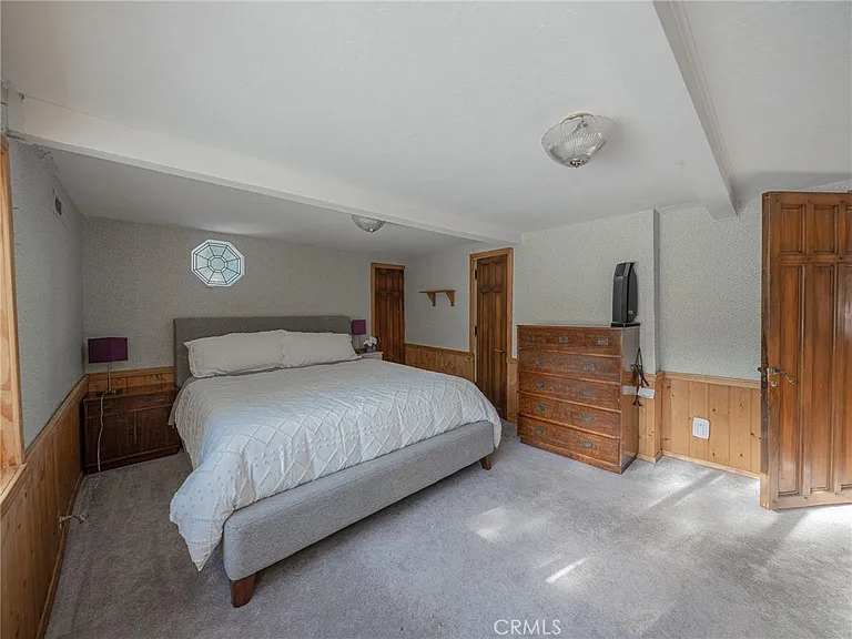 233 Corona Cir — Photo 35