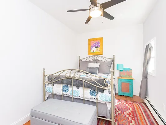 Rented by Re/Max In The City | media 17