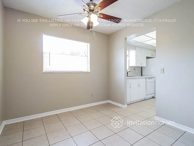 409 S Hawthorn Cir — Photo 6
