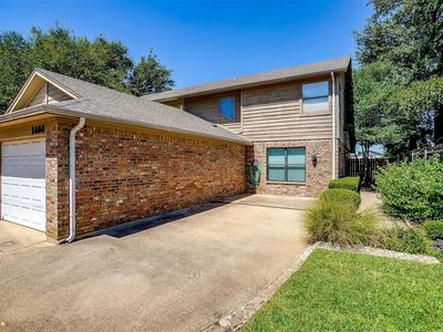 1404 Palmnold Cir W, Fort Worth, TX, 76120