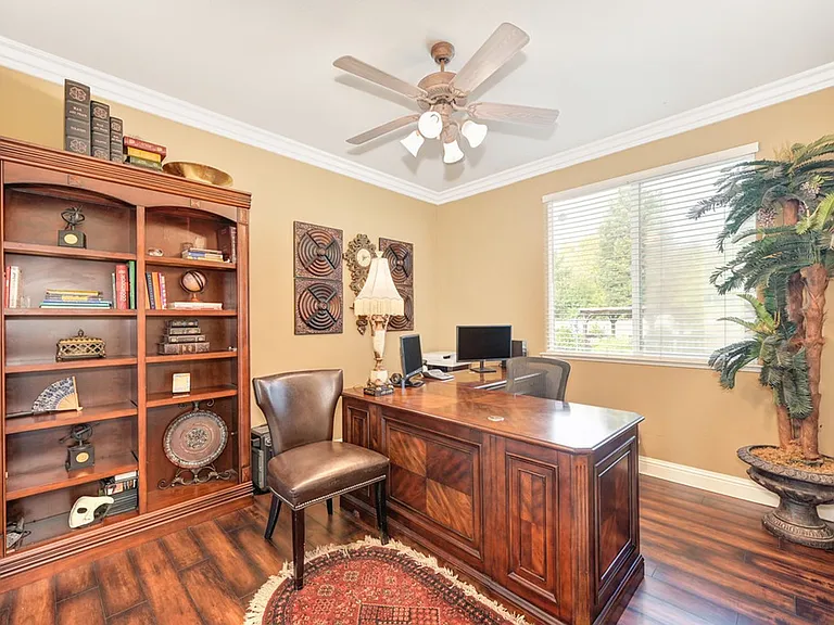 1676 Stronsay Ct — Photo 39