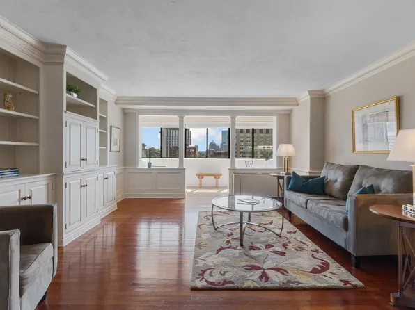 6 Whittier Pl #14N&O, Boston, MA 02114
