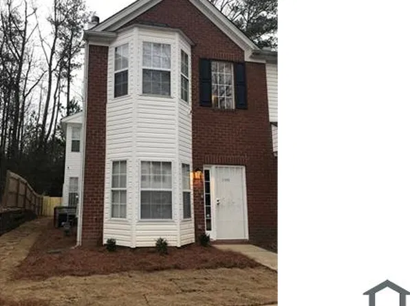 5600 Hampton Ct, Atlanta, GA 30349