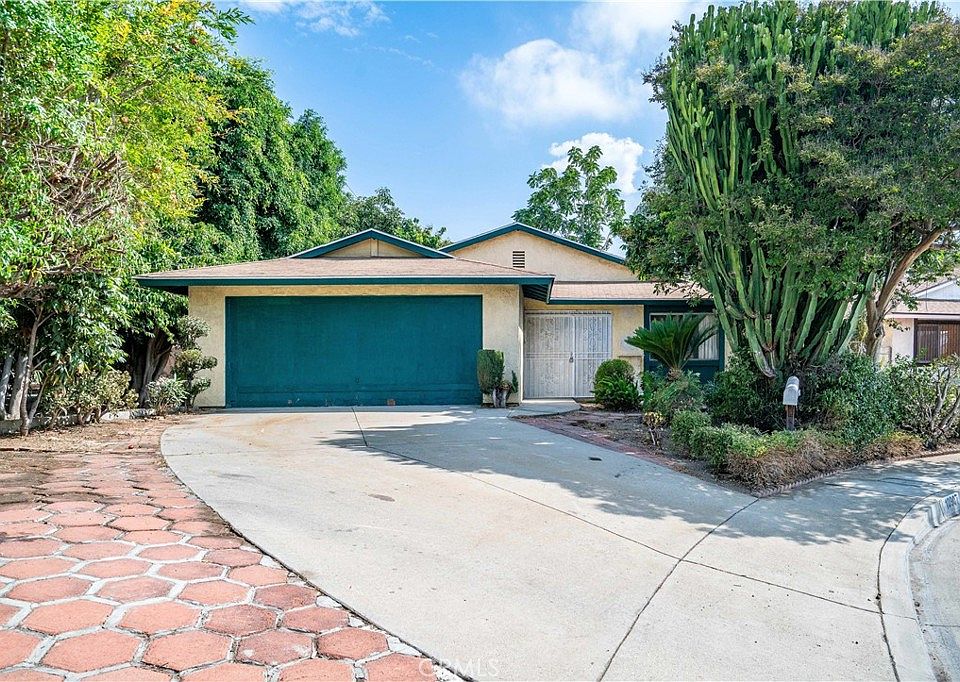 1st image of 10907 Danielson Dr