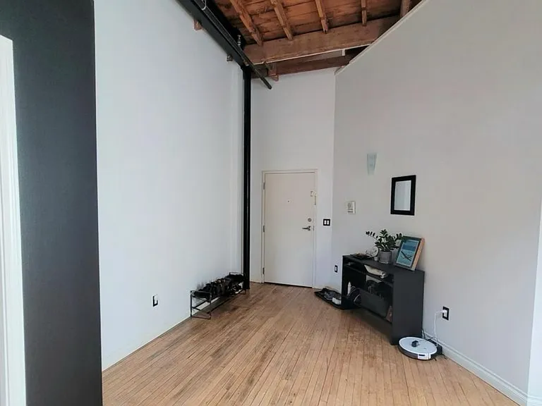 222 S Washington Sq #3 — Photo 5