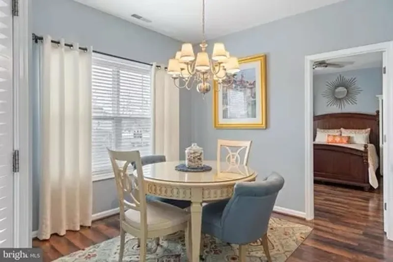 2 bed, 2.0 bath, $1,900 — Photo 4