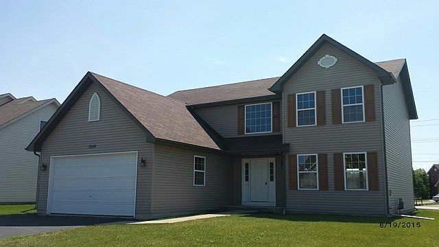 1st image of 2908 Grass Lake Dr