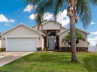 136 Argyle Gate Loop Rd, Dundee, FL 33838