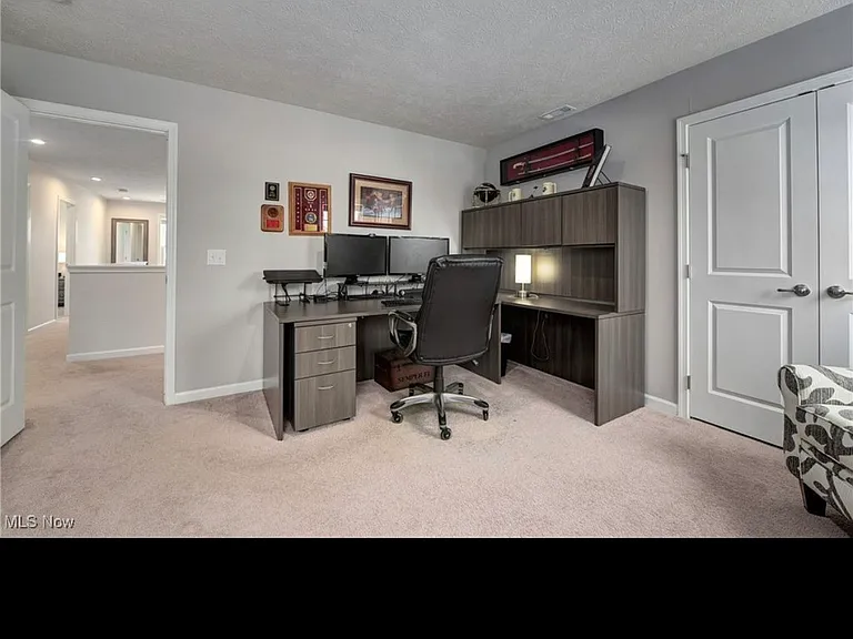9206 Winfield Ln — Photo 19