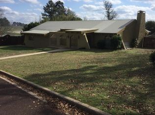 326 Fernwood Dr, Nacogdoches, TX 75964