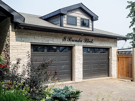 5th image of 8 Brenda Blvd