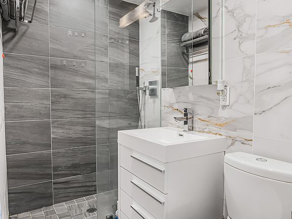 4th image of 45 Tudor City Pl APT 507