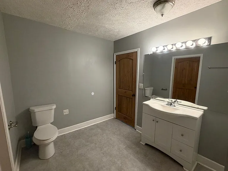 278 Toccoa Ave — Photo 16