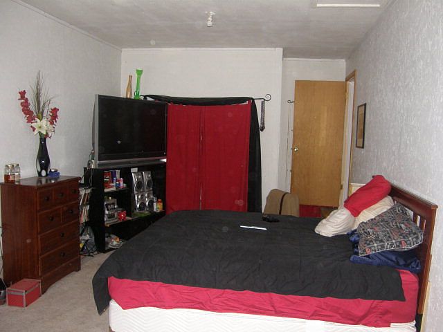 2nd image of 2804 W Michigan Ave