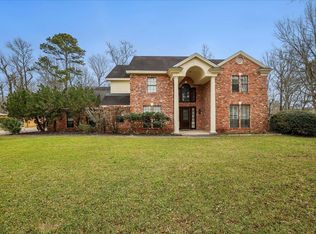 116 Country Club Dr, Taylor Landing, TX 77705