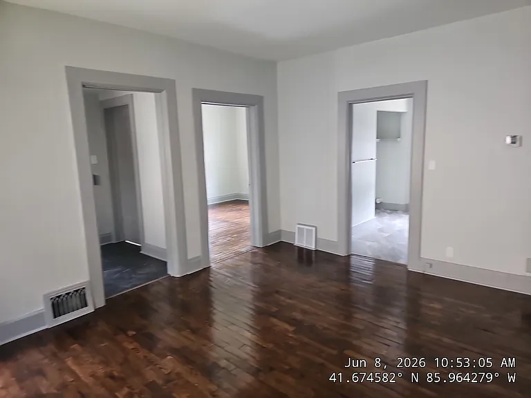 1315 Kinzy St #A — Photo 17