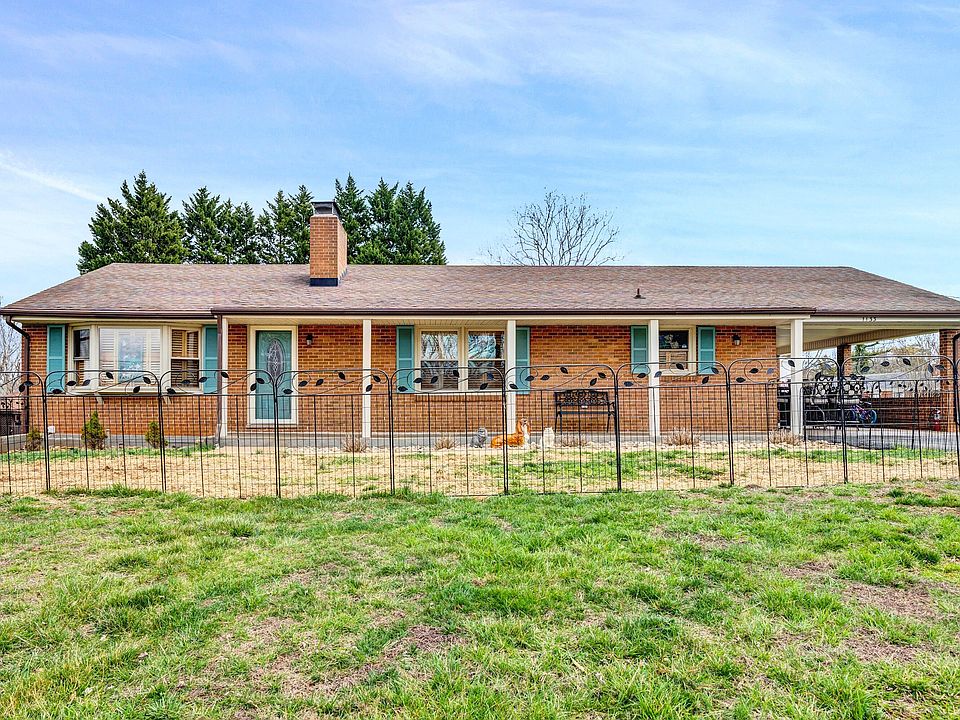1st image of 1133 Roundtree Dr