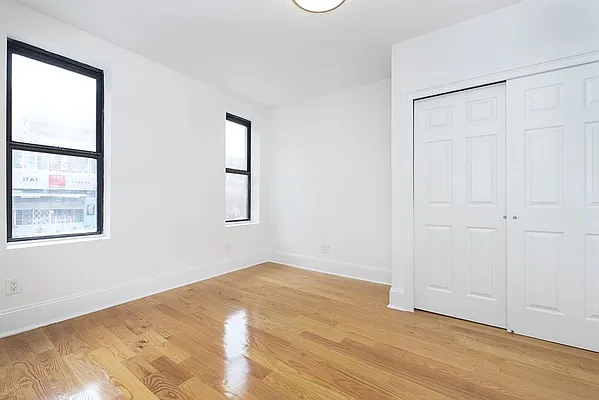 Rented by Bold New York | media 10