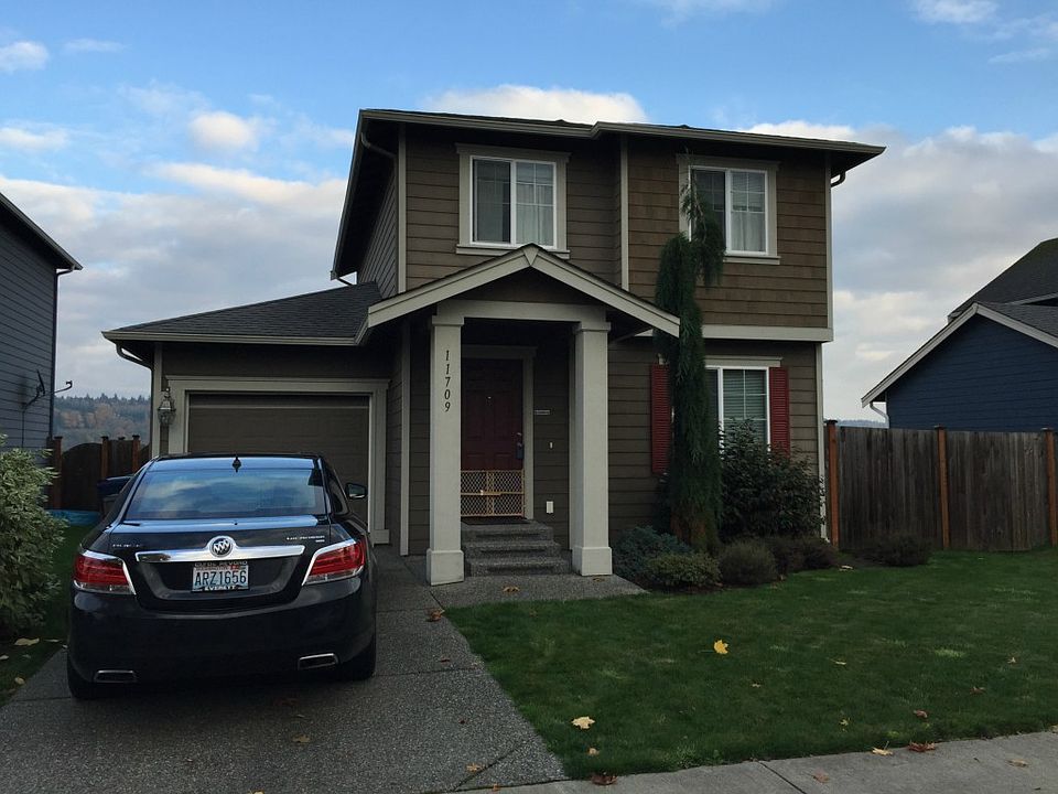 1st image of 11709 58th Dr NE #22