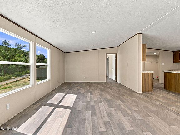 2nd image of 451 Green Meadows Rd
