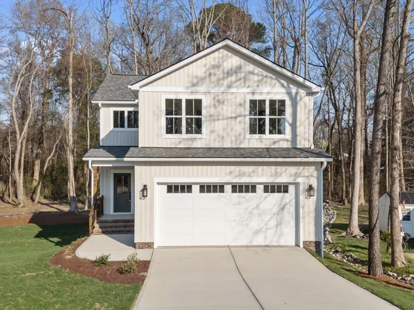 405 Winding Wood Dr, Clayton, NC 27520