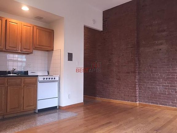 3rd image of 75 Bleecker St APT 5E
