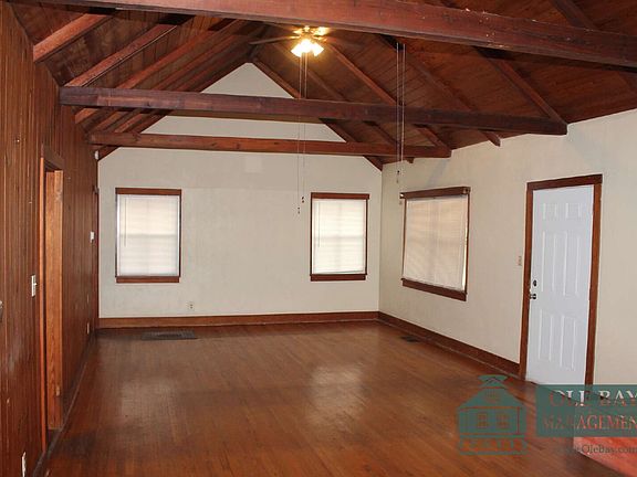 2nd image of 855 Azalea Rd