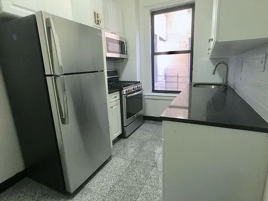 Rented by Sovereign Associates | media 9