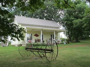 1332 Madison 1490 St #1490, Huntsville, AR 72740