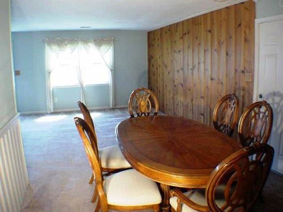 Dining Room/Living Area