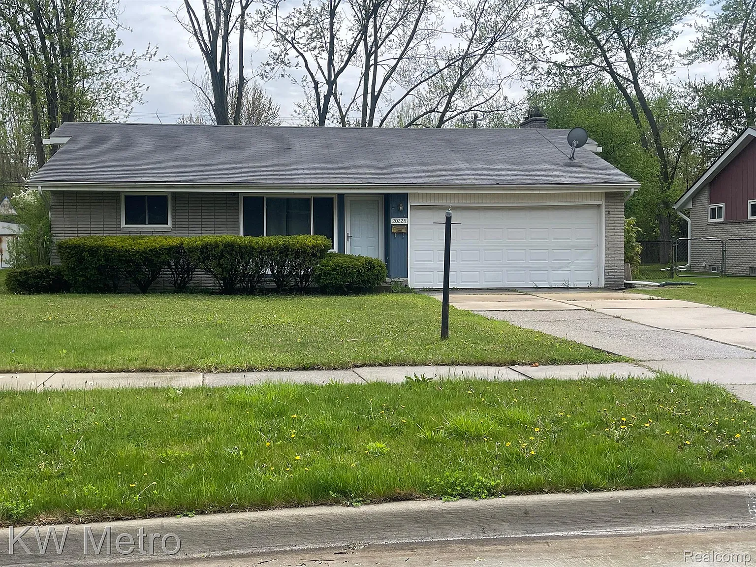20225 Ledgestone St photo 1