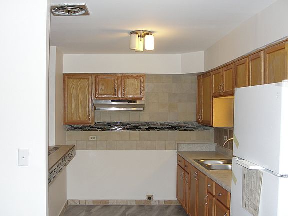 2nd image of 4280 W Ford City Dr APT B2104
