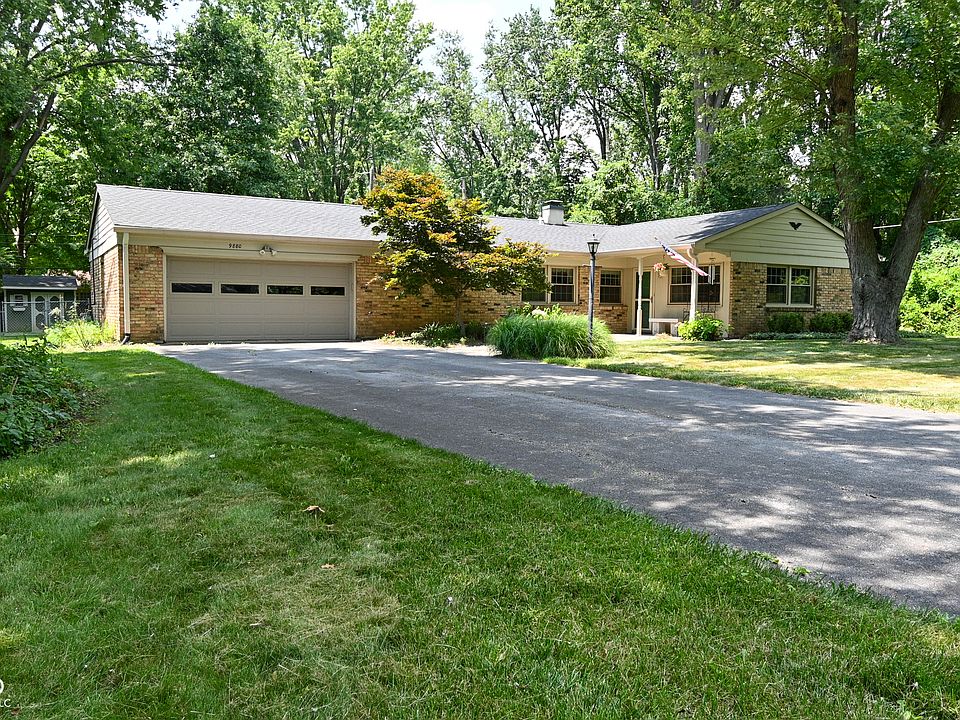 1st image of 9880 Chesterton Dr