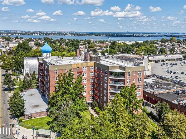 15105 Cross Island Pkwy APT 6C, Flushing, NY 11357