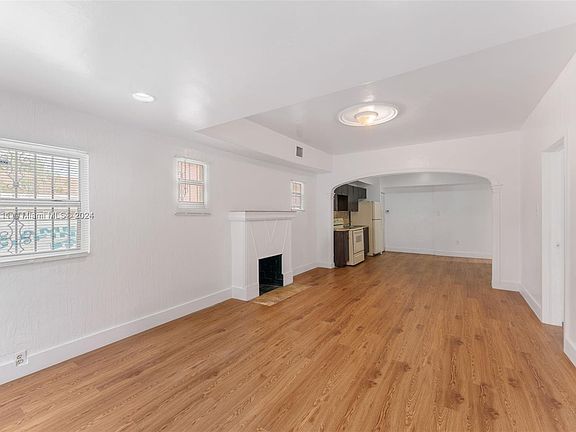 2nd image of 8057 NE 1st Ave