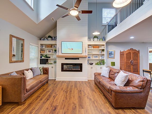 4th image of 1 E Orchard Dr
