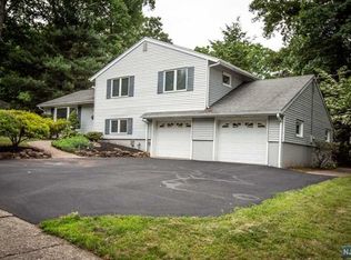 23 Linden Ln, Wayne, NJ 07470